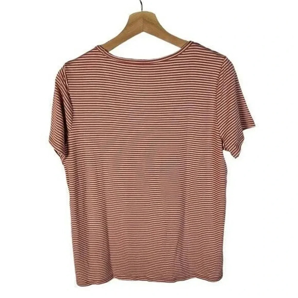 Old Navy Luxe Red & White Stripe V-Neck Short Sleeve T-Shirt M - Picture 4 of 5